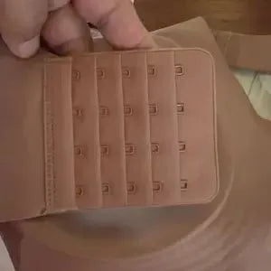 Broche trasero de Nuvia con 4 niveles de ajuste